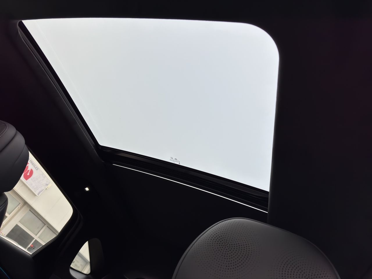 Zunanja slika - Omoda 9 - 1.5T-GDI HUD + BLIS + RADAR + PANORAMA + DAB + - 16