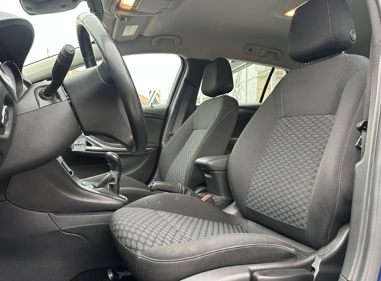 Zunanja slika - Opel Astra - 1.2 Turbo Edition ST - 7