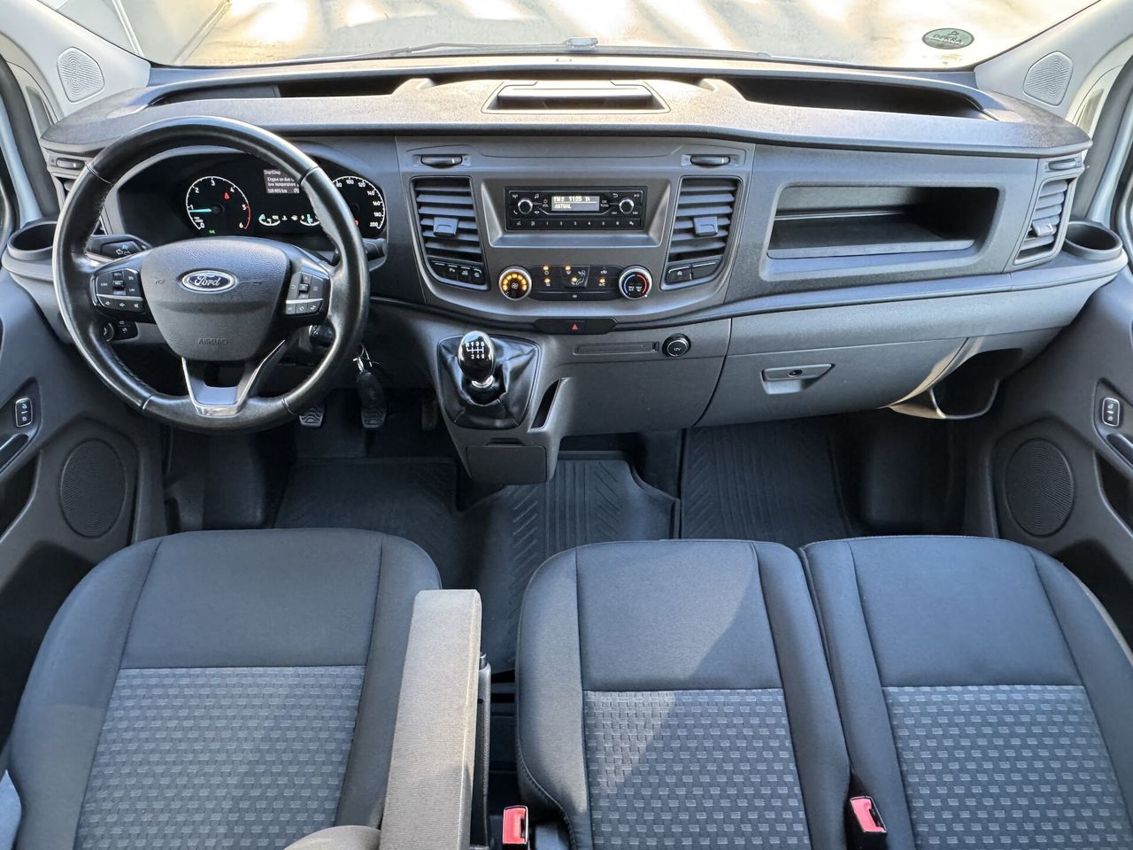 Zunanja slika - Ford Transit Custom - 2.0 ECOBLUE 170KM H1L2 6 SEDEŽEV+TOVOR - 12