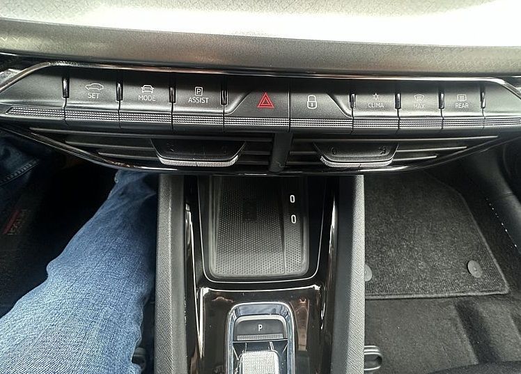 Zunanja slika - Škoda Octavia - 2.0 TDI DSG 110 kW.NEMŠKI.KLJUKA.LED.GRET.SED.2023 - 12