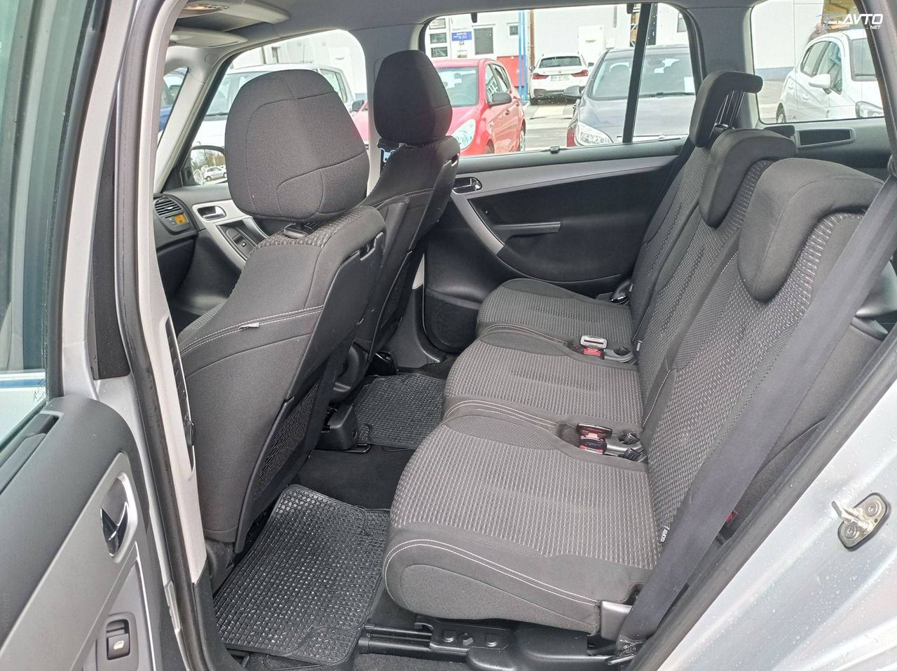 Zunanja slika - Citroën C4 - Picasso 1.6 HDI.OPR.VEL.SERVIS - 24