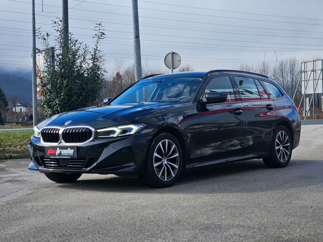 Zunanja slika - BMW Serija 3 - 318i Touring Avt.G21N - 4