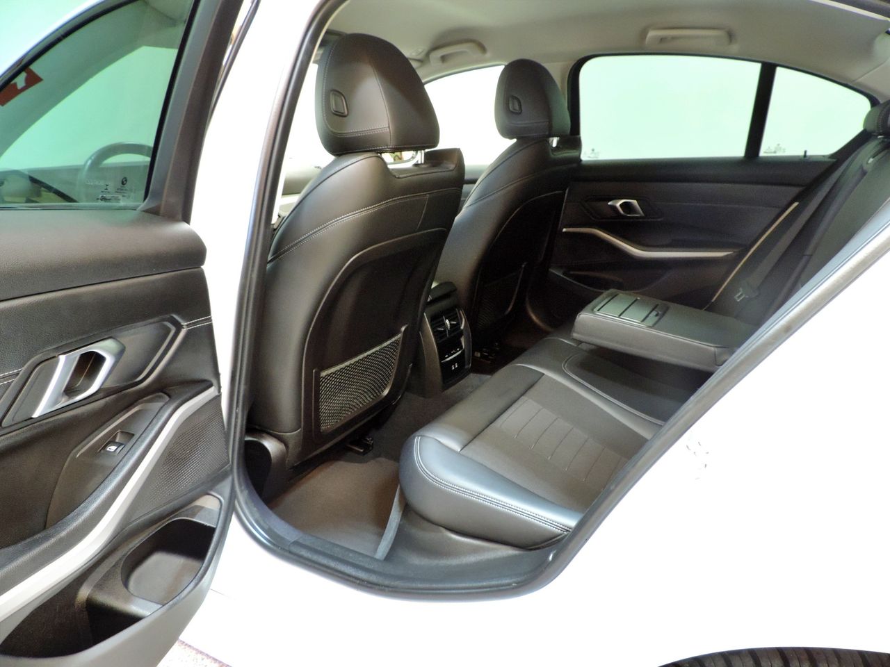 Zunanja slika - BMW Serija 3 - 2.0i Avt. NOVI MODEL-USNJE-KAMERA-LED-MRTVI KOT… - 9