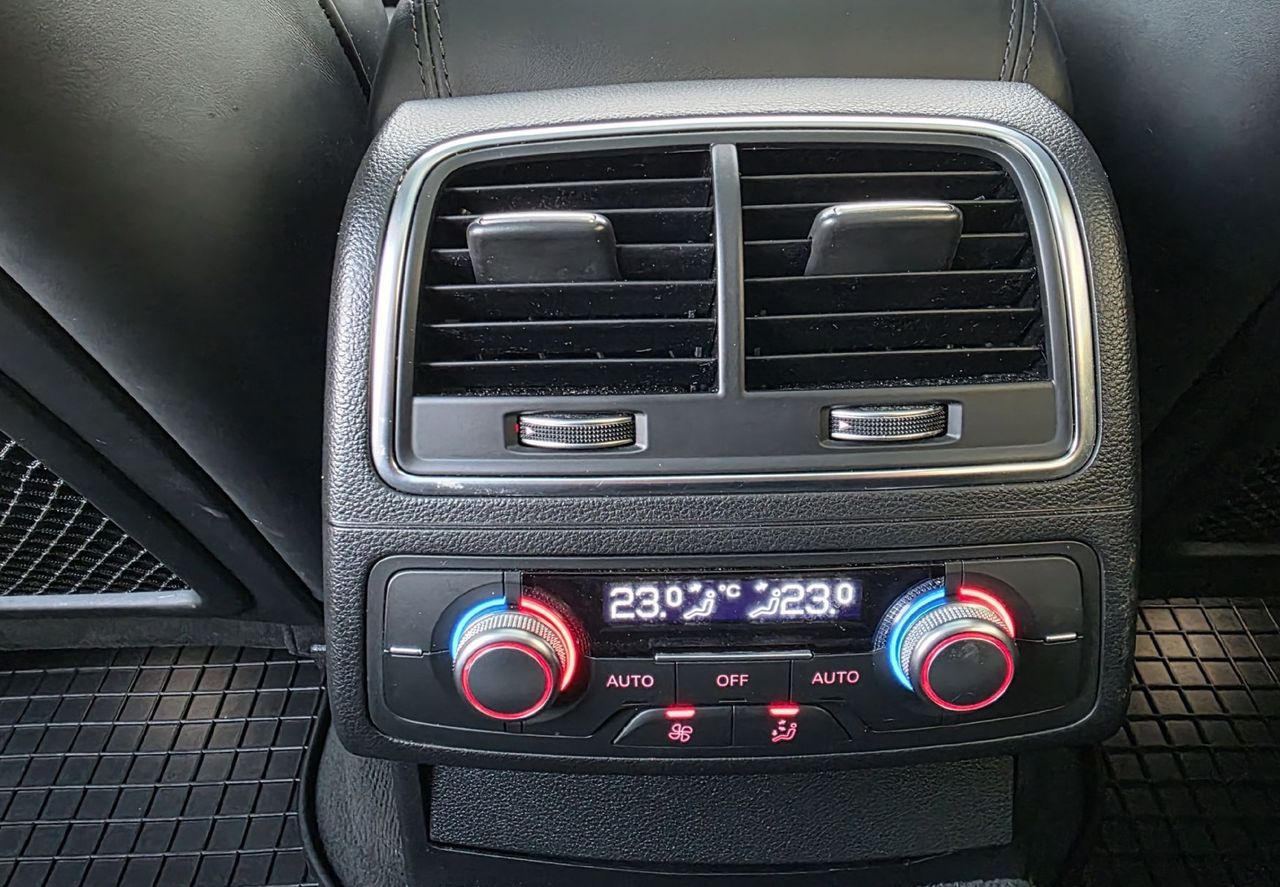 Zunanja slika - Audi A6 - Avant 3.0 TDI -S LINE-PANO-ACC-LED-USNJE-XENON-KAMERA- - 12