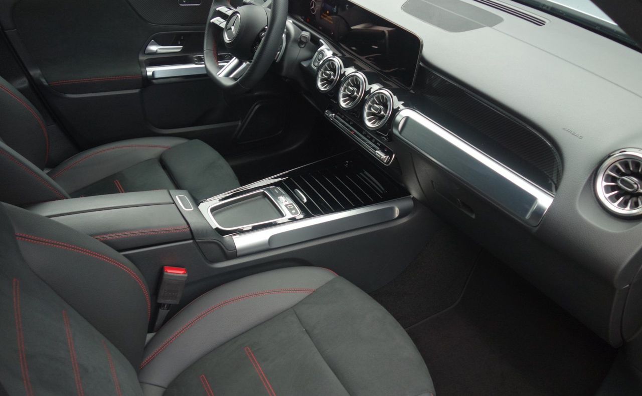 Zunanja slika - Mercedes-Benz GLB-Razred - GLB 200 d AMG Line Avt. - 7
