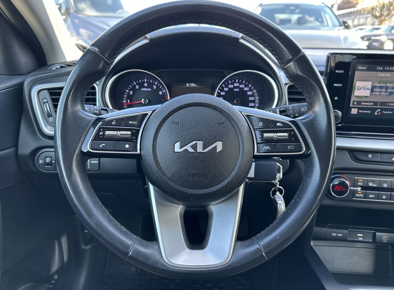 Zunanja slika - KIA Ceed - 1.5 T-GDi EX Champion ISG. MT - 16