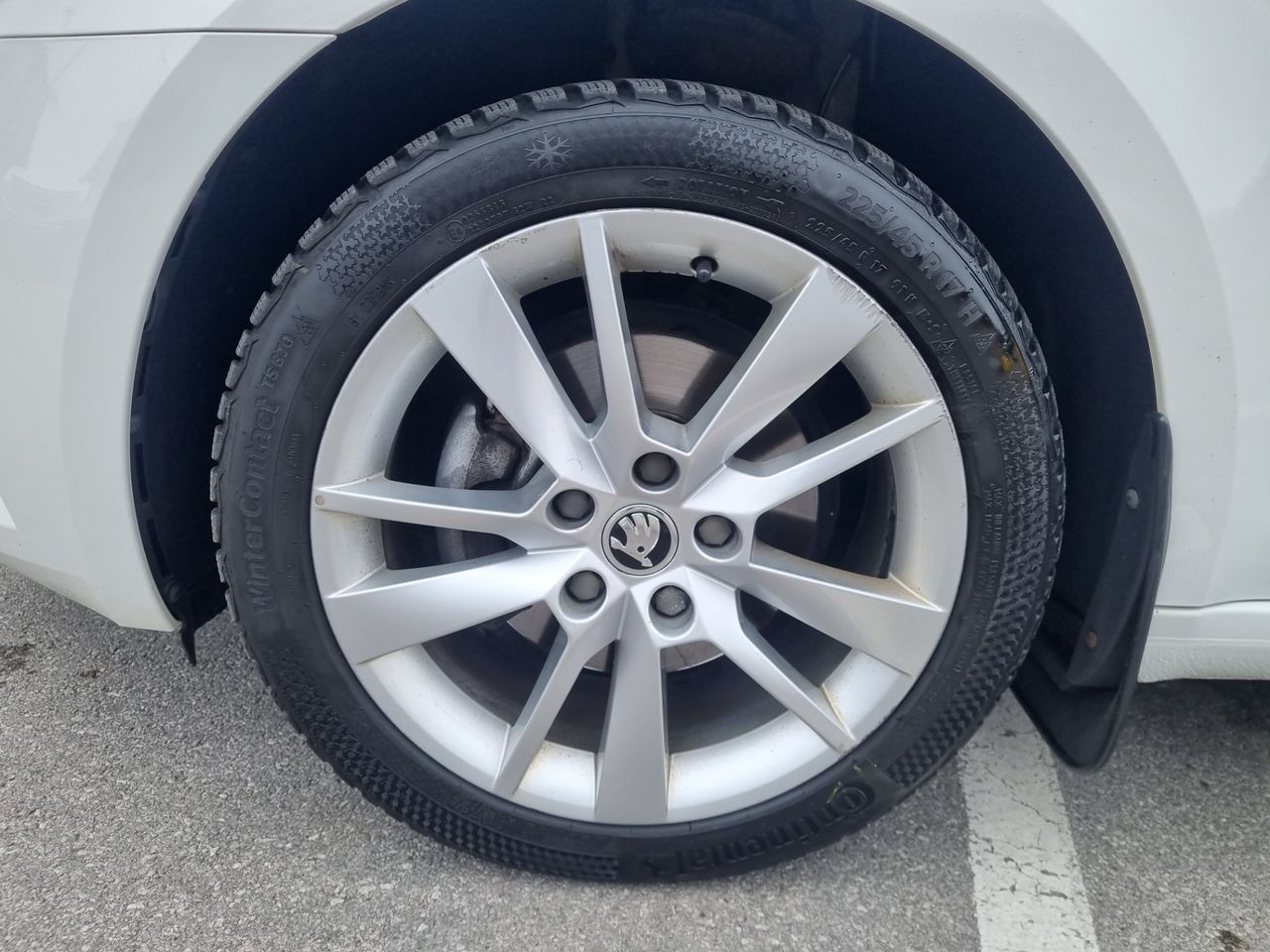 Zunanja slika - Škoda Octavia - COMBI 2.0 TDI 110 kW DSG MENJALNIK - TOP OPREMA - 13