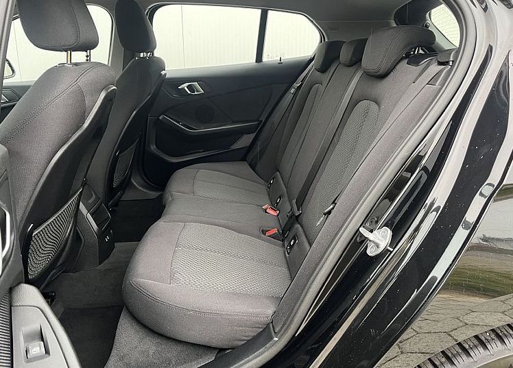 Zunanja slika - BMW Serija 1 - : 116d-VIRTUAL-NAVI-PDC-ALU - 10