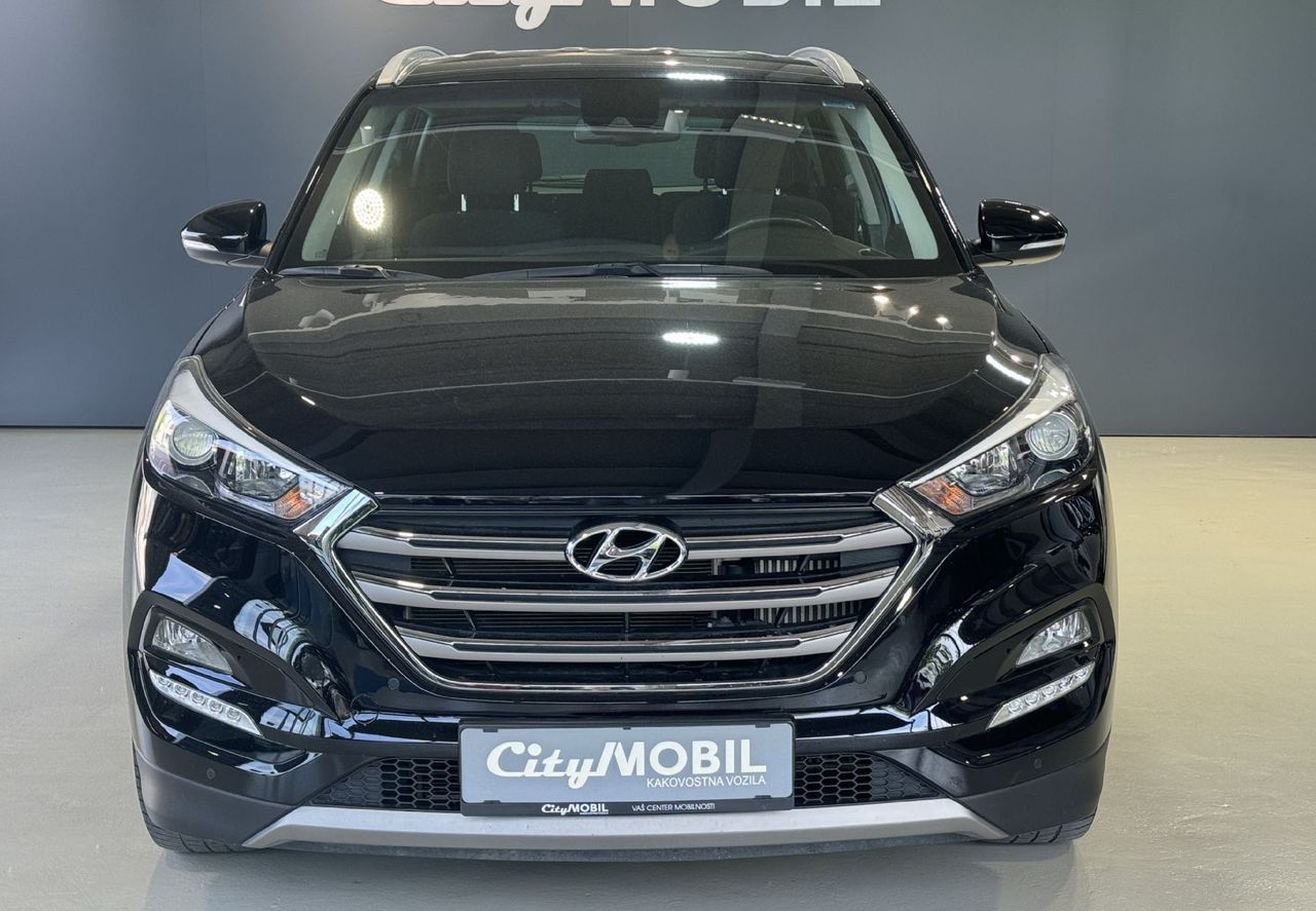 Zunanja slika - Hyundai Tucson - 1.LASTNIK-SLO-4WD-NOVI MOTOR-KAMERA-NAVI-GRETJE SE - 3