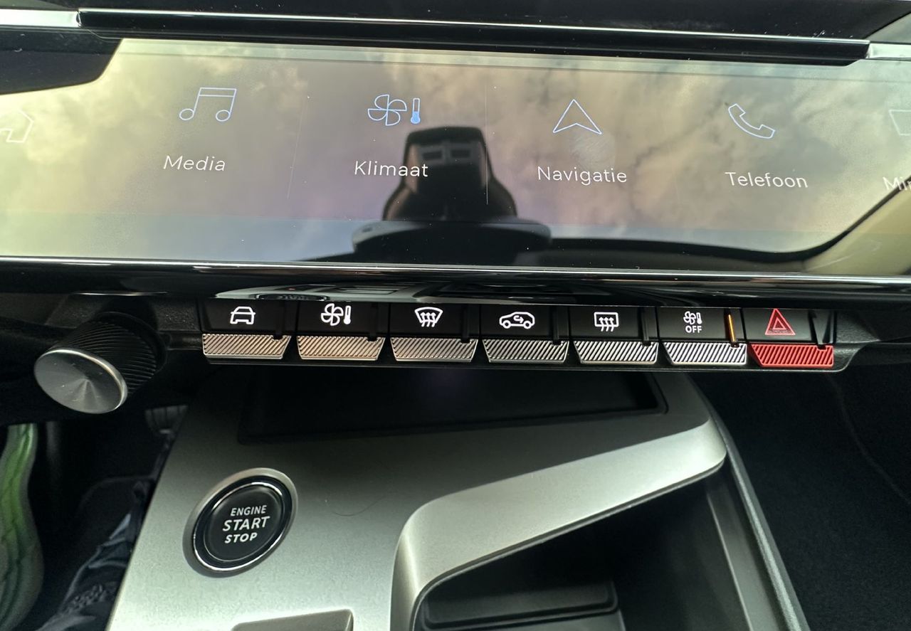 Zunanja slika - Peugeot 408 - 1.2 PureTech 96 KW.KAMERA.LED.USNJE.NAVI.2023 - 14