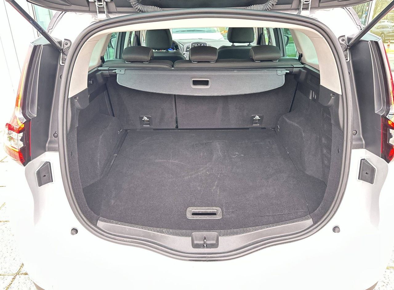 Zunanja slika - Renault Scénic - Grand Scenic Grand  TCe 1.3 140 Techno - 19