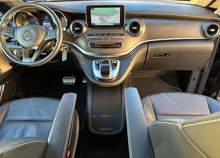 Zunanja slika - Mercedes-Benz V-Razred - V 300 d 4MATIC AVANTGARDE AMG Webasto Garancija - 7