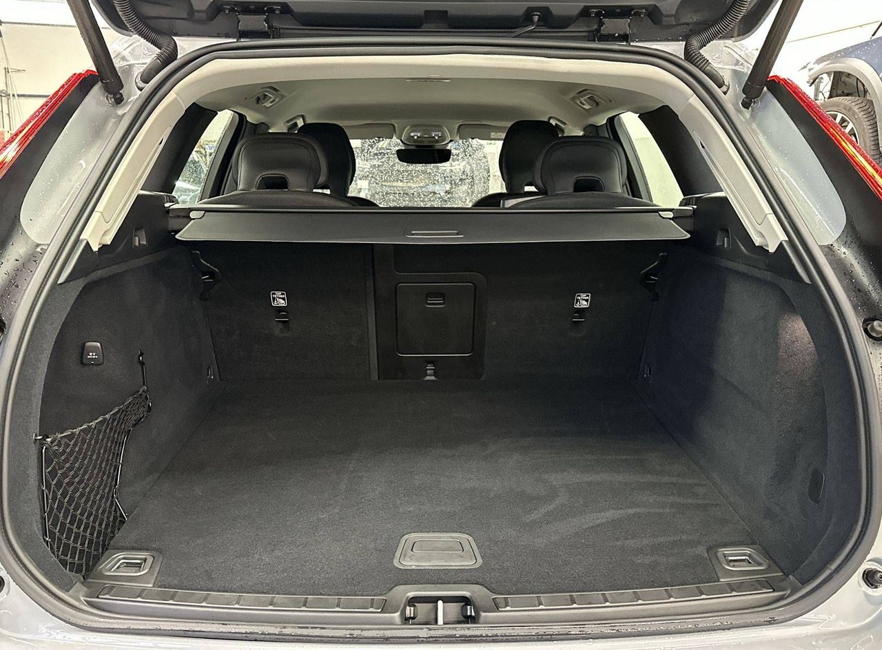 Zunanja slika - Volvo XC60 - B4 D Core AT - 12