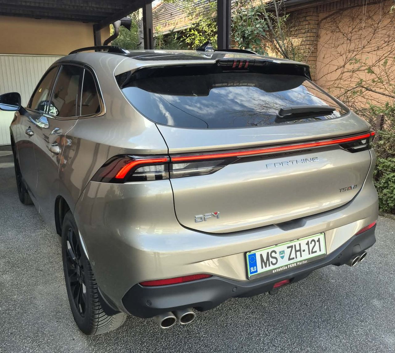 Zunanja slika - Forthing Forthing T5 EVO - LUXURY - 6