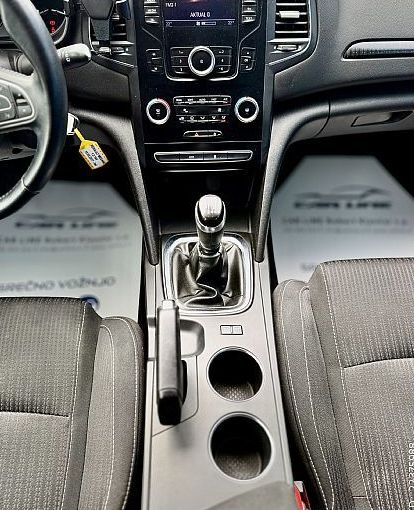 Zunanja slika - Renault Mégane - Megane  Berline TCe 100 Energy Zen SLO poreklo - 11