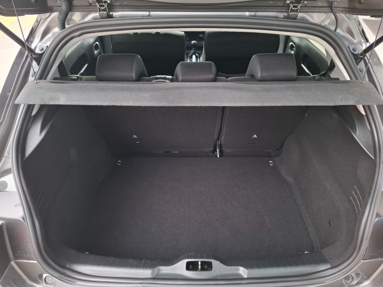 Zunanja slika - Citroën C4 - 1.2 PureTech 110 SLOVENSKI + POTRJENA KNJIGA - 6