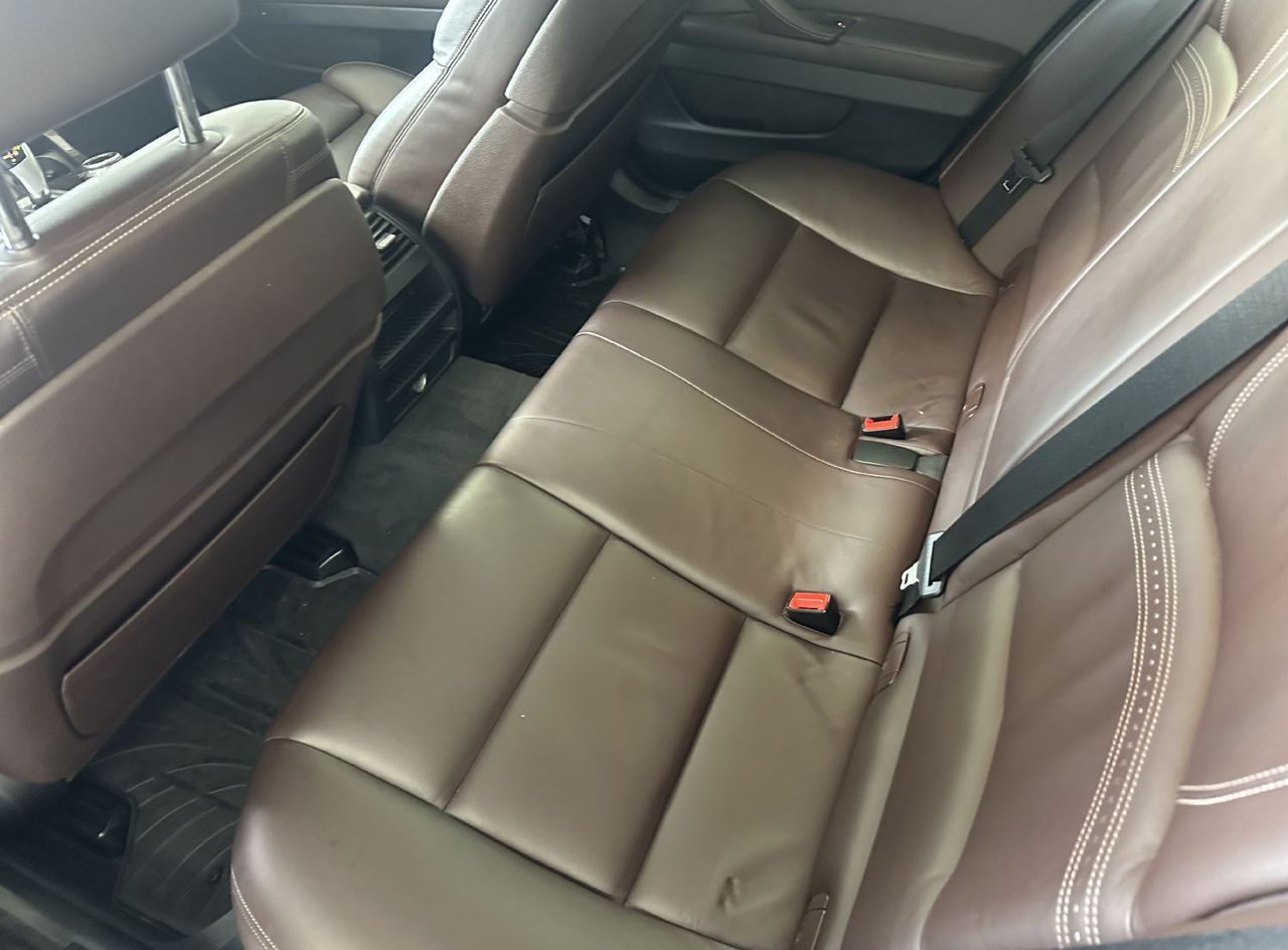 Zunanja slika - BMW Serija 5 - Touring: 530d xDrive.KAMERA.LED.NAVI.USNJE.AUT.TOP - 16