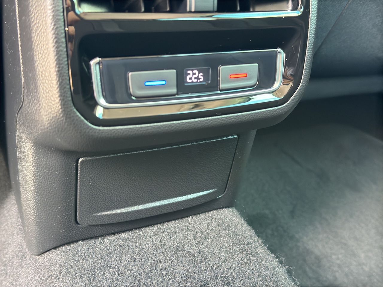 Zunanja slika - VW Passat - 2,0 TDI BMT Comfortline DSG - 18