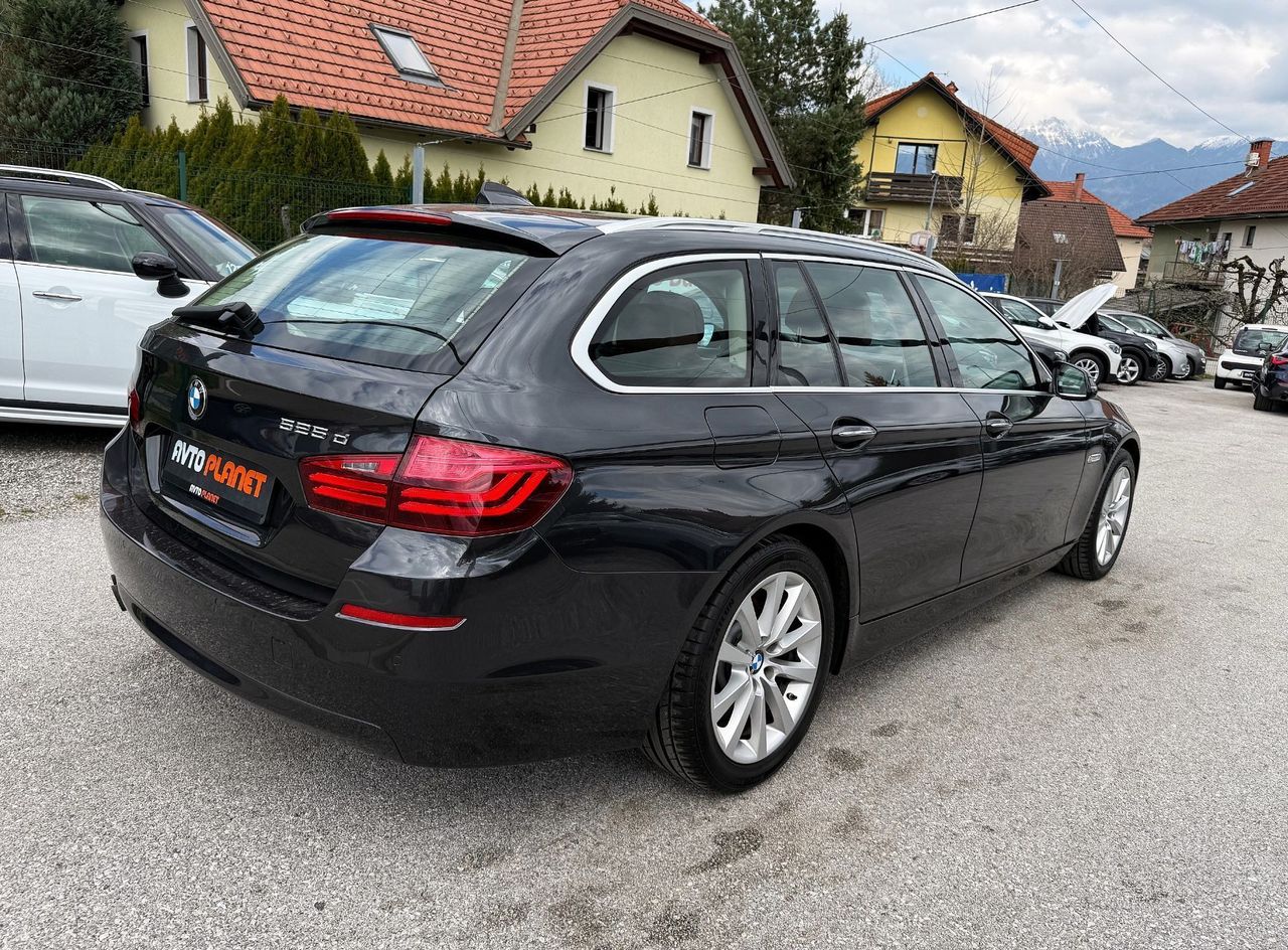 Zunanja slika - BMW Serija 5 - Touring: 525d AUT. LUXURY LiNE DIGITAL PANO HEADuP ALU 1 - 14