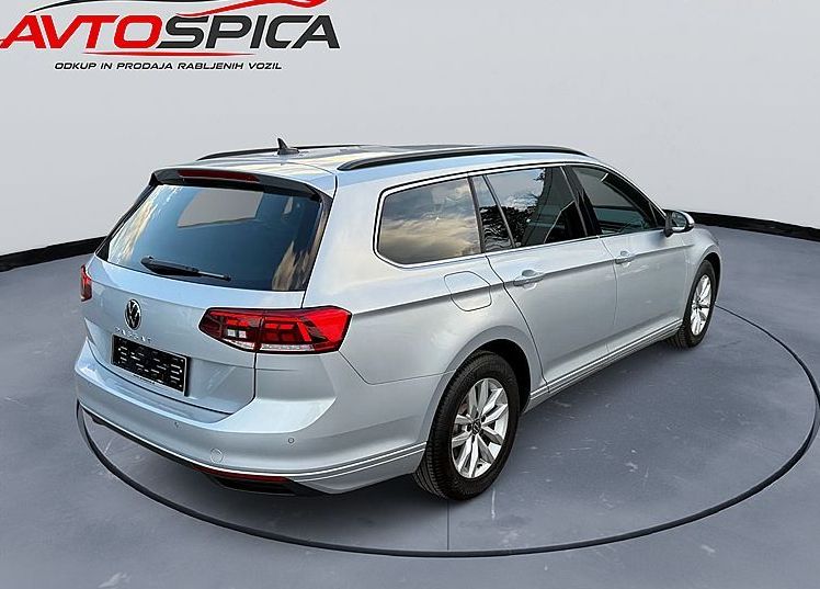 Zunanja slika - VW Passat - Variant 2.0 TDI  Business Avt.-Virt-Ass-Kam-Navi-F1- - 4