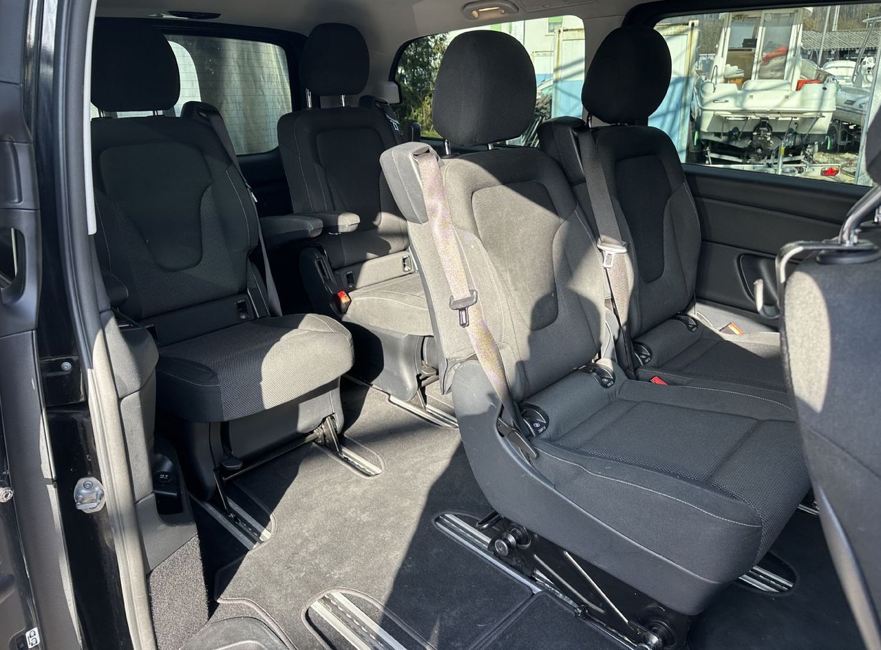 Zunanja slika - Mercedes-Benz V-Razred - V 220d dolgi-AVT.6+1-LED-EL.VRATA-VK-NAVI-ACC-LINE - 10