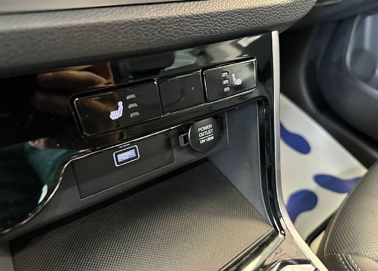 Zunanja slika - SsangYong Korando - 1.5 T-GDI Premium 4WD A T - 9