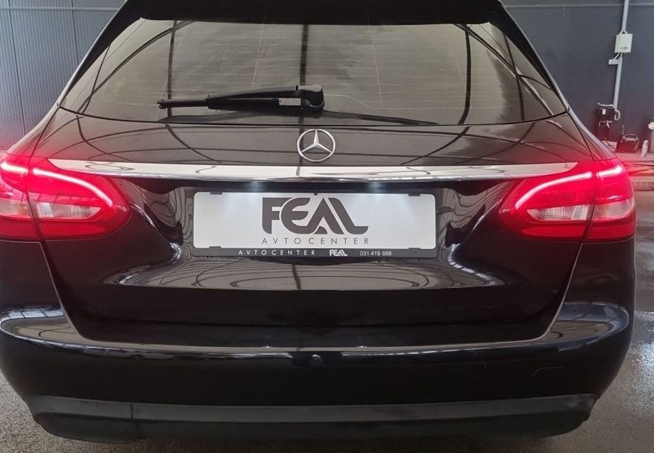 Zunanja slika - Mercedes-Benz C-Razred - C 200 CDI-AVNTGARDE SPORT-USNJE-NAVI-TEMPOMAT-... - 8