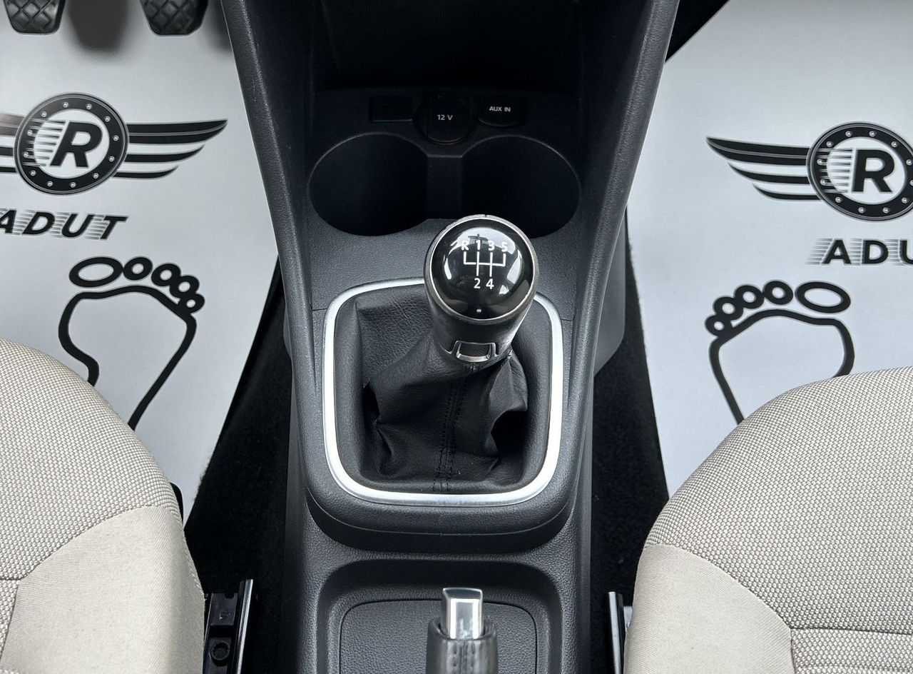 Zunanja slika - VW Polo - 1.6 TDI DPF Highline 66  90  PARK. NAVI. 1 LET.J.. - 12