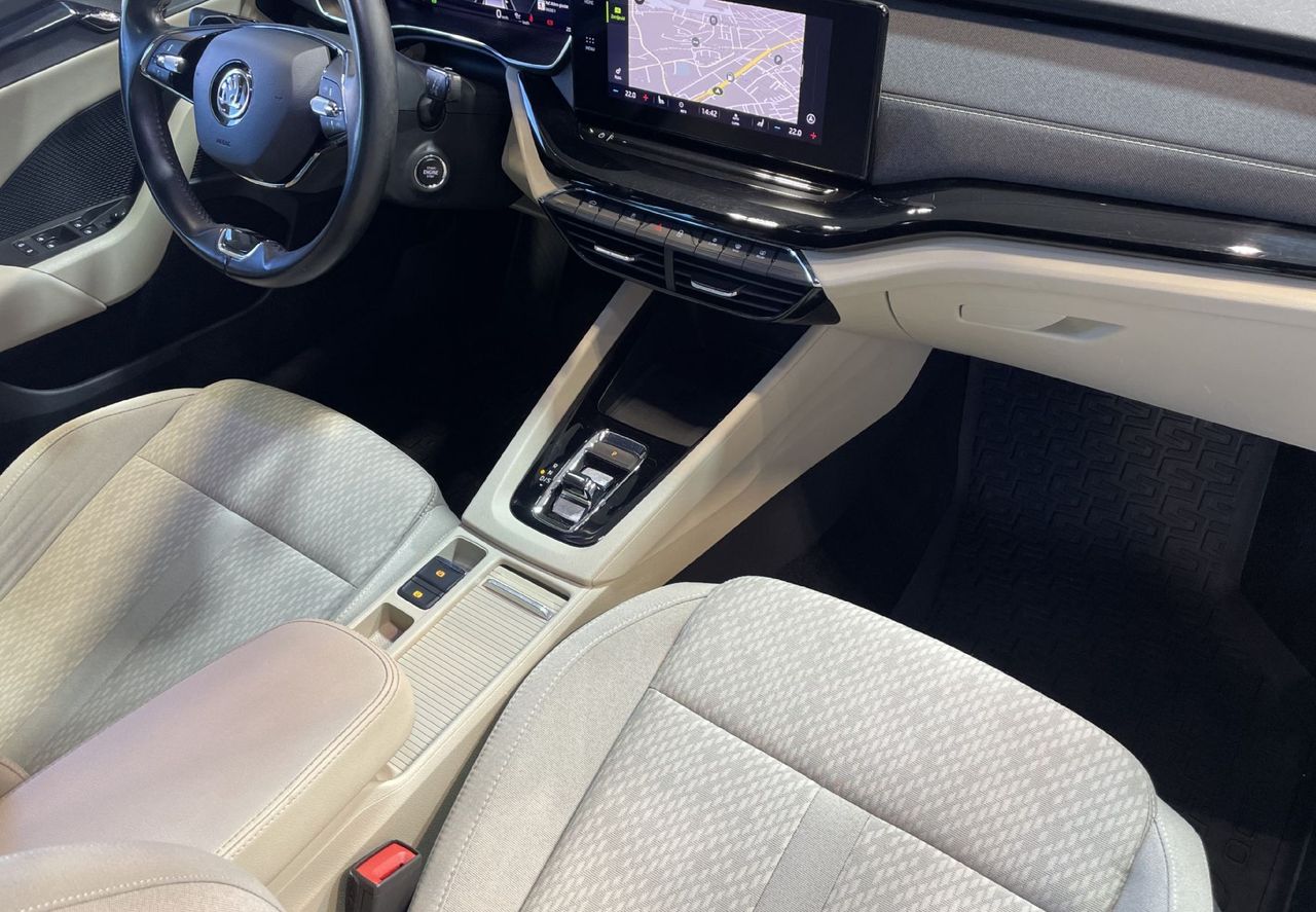 Zunanja slika - Škoda Octavia - VIRTUAL-NAVIGACIJA-LANE-RADAR-LED-DSG-ALU-KEYLESS - 12