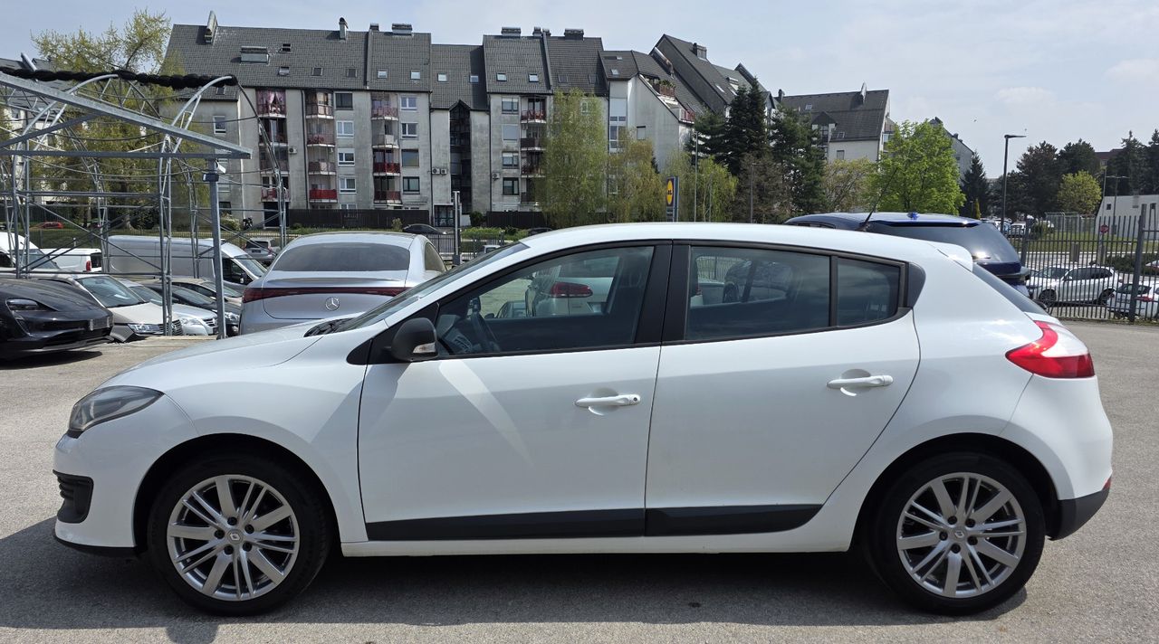 Zunanja slika - Renault Megane - Mégane Coupé 1,5 dCi 95 TEMP KLIMA KLJUKA - 2
