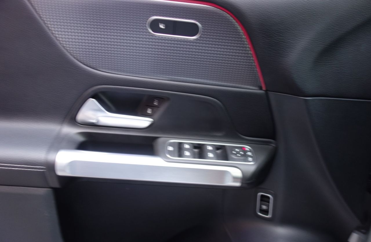 Zunanja slika - Mercedes-Benz GLB-Razred - GLB 180 - 11