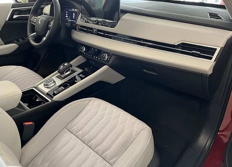 Zunanja slika - Mitsubishi Outlander - 2.4 PHEV Instyle Auto - NA ZALOGI - TOP CENA - - 9
