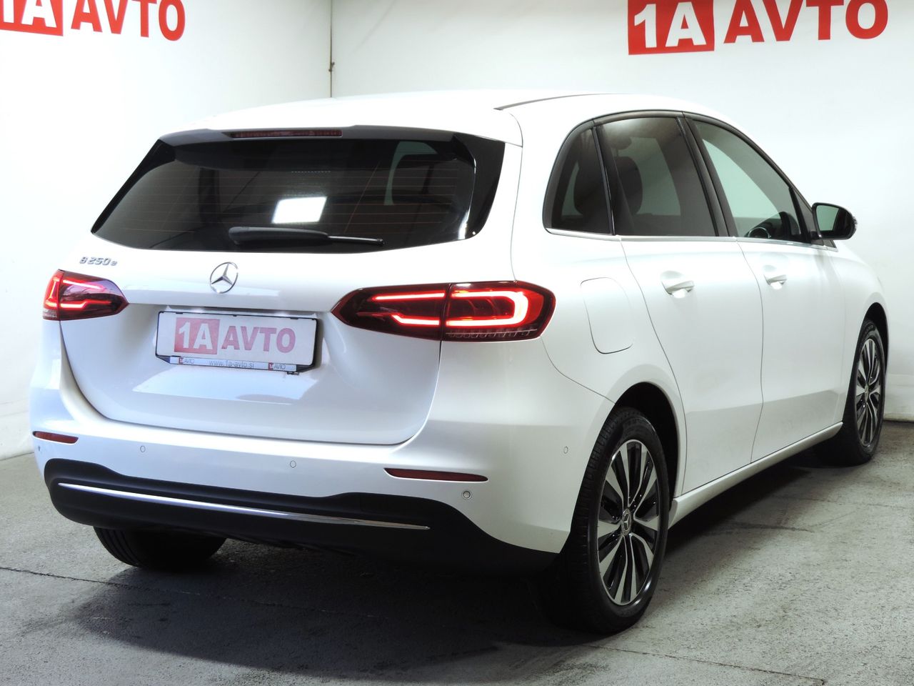 Zunanja slika - Mercedes-Benz B-Razred - B 250 e DCT Sport PRIKLJUČNI HYBRID - 5