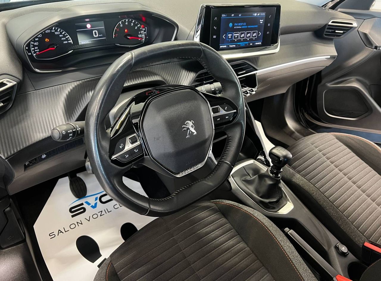 Zunanja slika - Peugeot 2008 - 1.2-100KM-LINE-ASS-NAVI-PDC-TEMP-DIGI-KLIMA-ALU- - 8