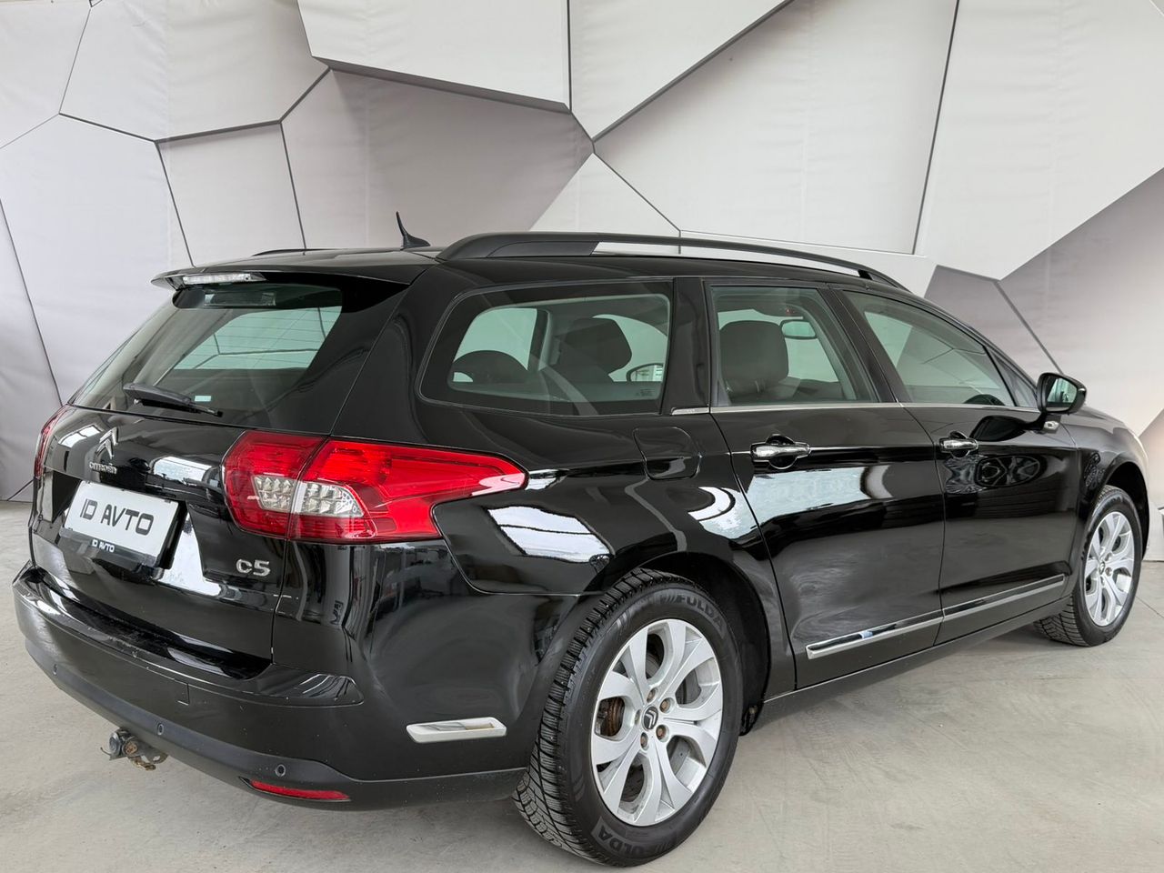 Zunanja slika - Citroën C5 Tourer - 2.0 HDI III - 3