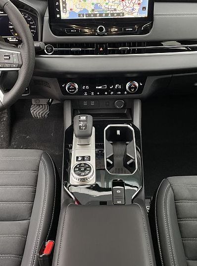 Zunanja slika - Mitsubishi Outlander - PHEV 4WD 2.4 Intense Avt. AKCIJA - 11