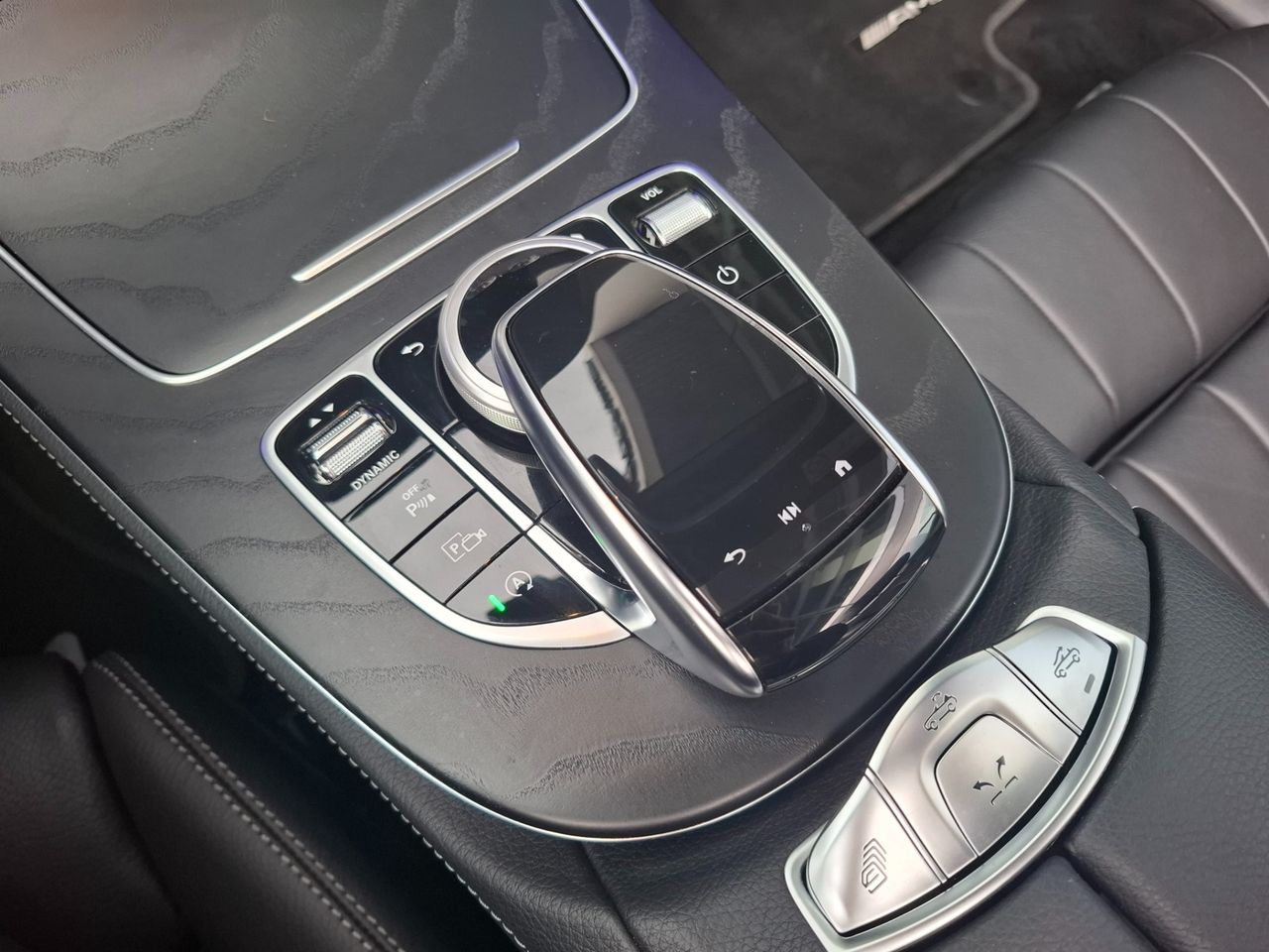 Zunanja slika - Mercedes-Benz E-Razred - E200 AMG LINE AVTOMATIK-BURMESTER HI-FI-KOT NOV - 25