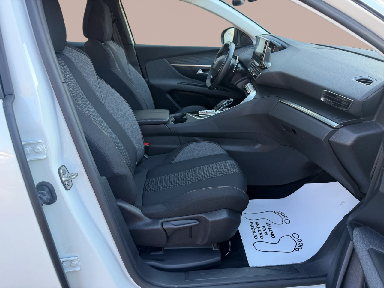 Zunanja slika - Peugeot 3008 - 1,5 BlueHDI 130 S&S Avt. - 11