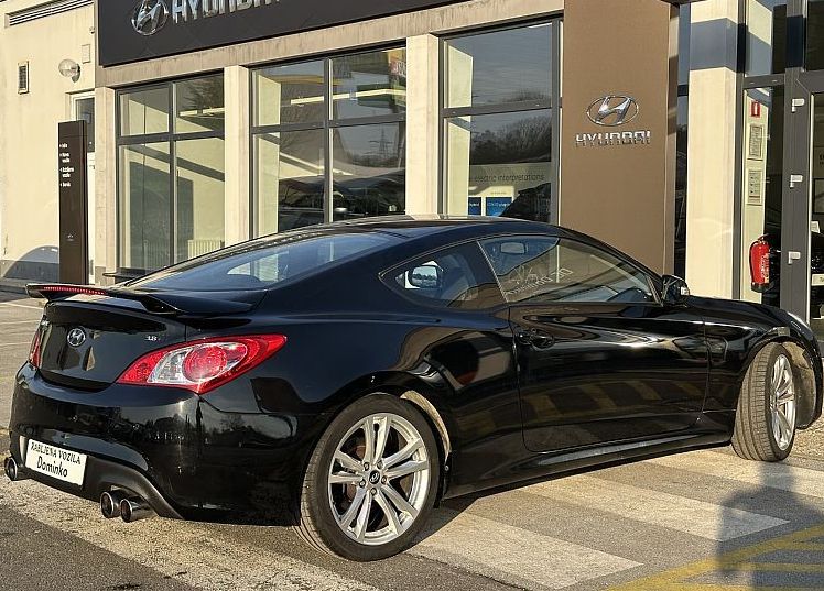Zunanja slika - Hyundai Genesis - Coupe 3.8 V6 - 4