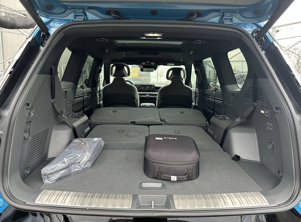 Zunanja slika - KIA EV9 - 99.8 kWh GT-Line Launch 141.5 kW. 7 sedežev - 13