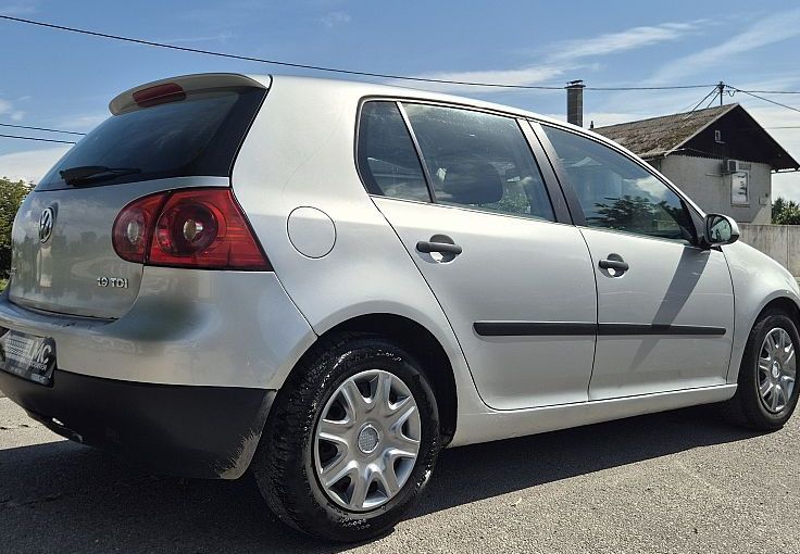 Zunanja slika - VW Golf - Comfortline 1.9 TDI 90ks AVT. KLIMA - 6