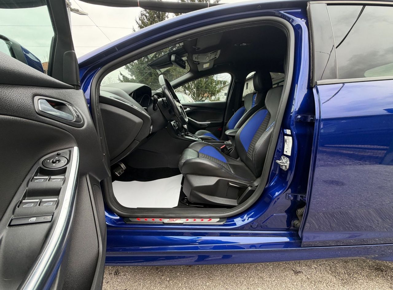 Zunanja slika - Ford Focus - ST-3 2.0 TDCi AUT. SLO 1.LASTNIK LED XENON RECARO - 15