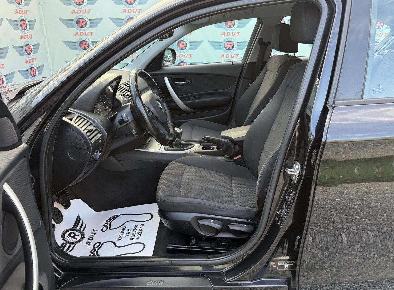 Zunanja slika - BMW Serija 1 - : 116d-PARK SENZ ZADAJ-TEMP-LEPO OHRANJEN... - 7