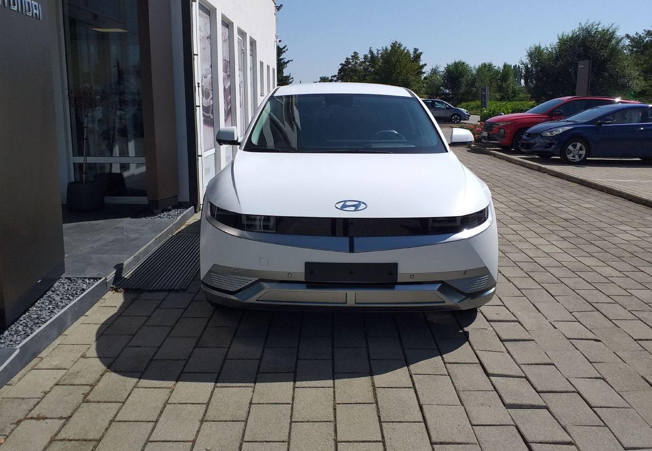 Zunanja slika - Hyundai Ioniq 5 - 168kW PREMIUM 84kWh .VOZILA V PRIHODU - 2