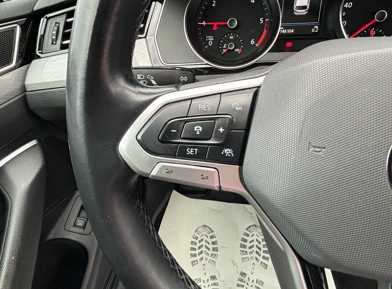 Zunanja slika - VW Passat - Variant 2.0 TDI BMT Elegance LED-KAMERA-NAVI-PANORAMA - 15