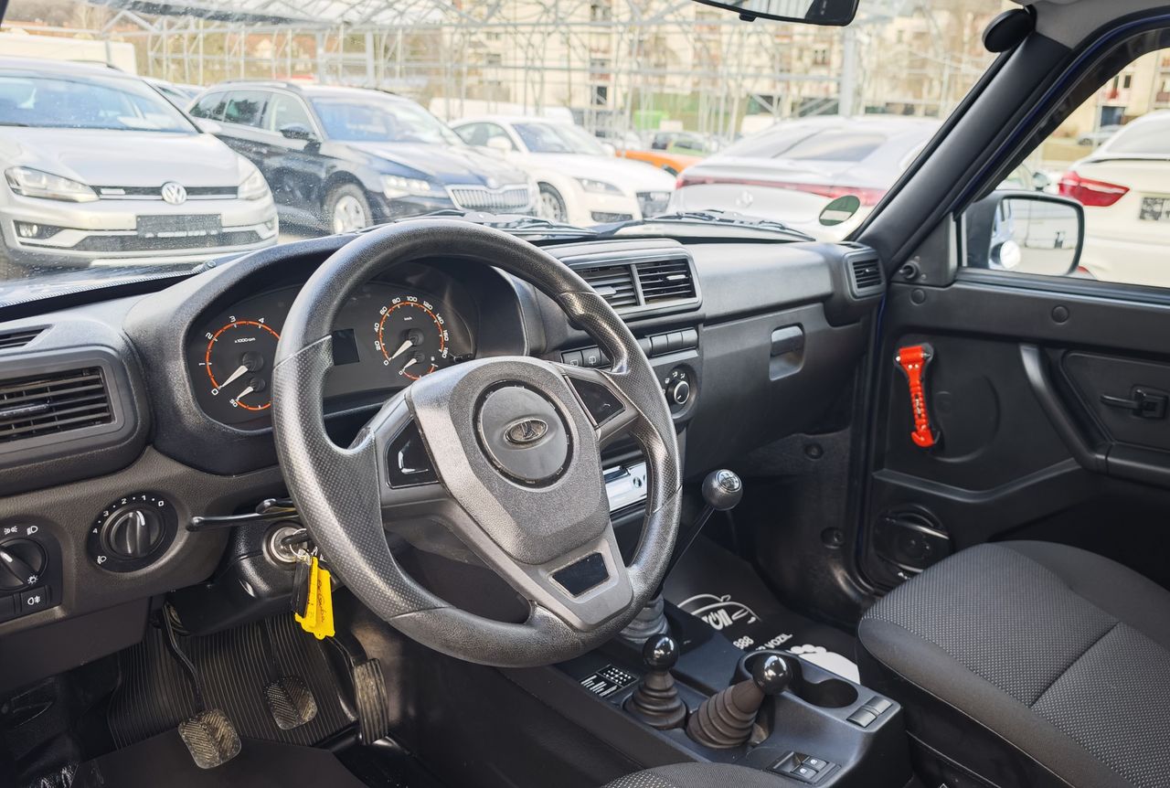 Zunanja slika - Lada Niva - 4x4 1.7 61kW KLJUKA EL.STEKLA - 11