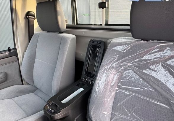 Zunanja slika - Toyota Land Cruiser - 4.0 V6 pickup enojna kabina - 7