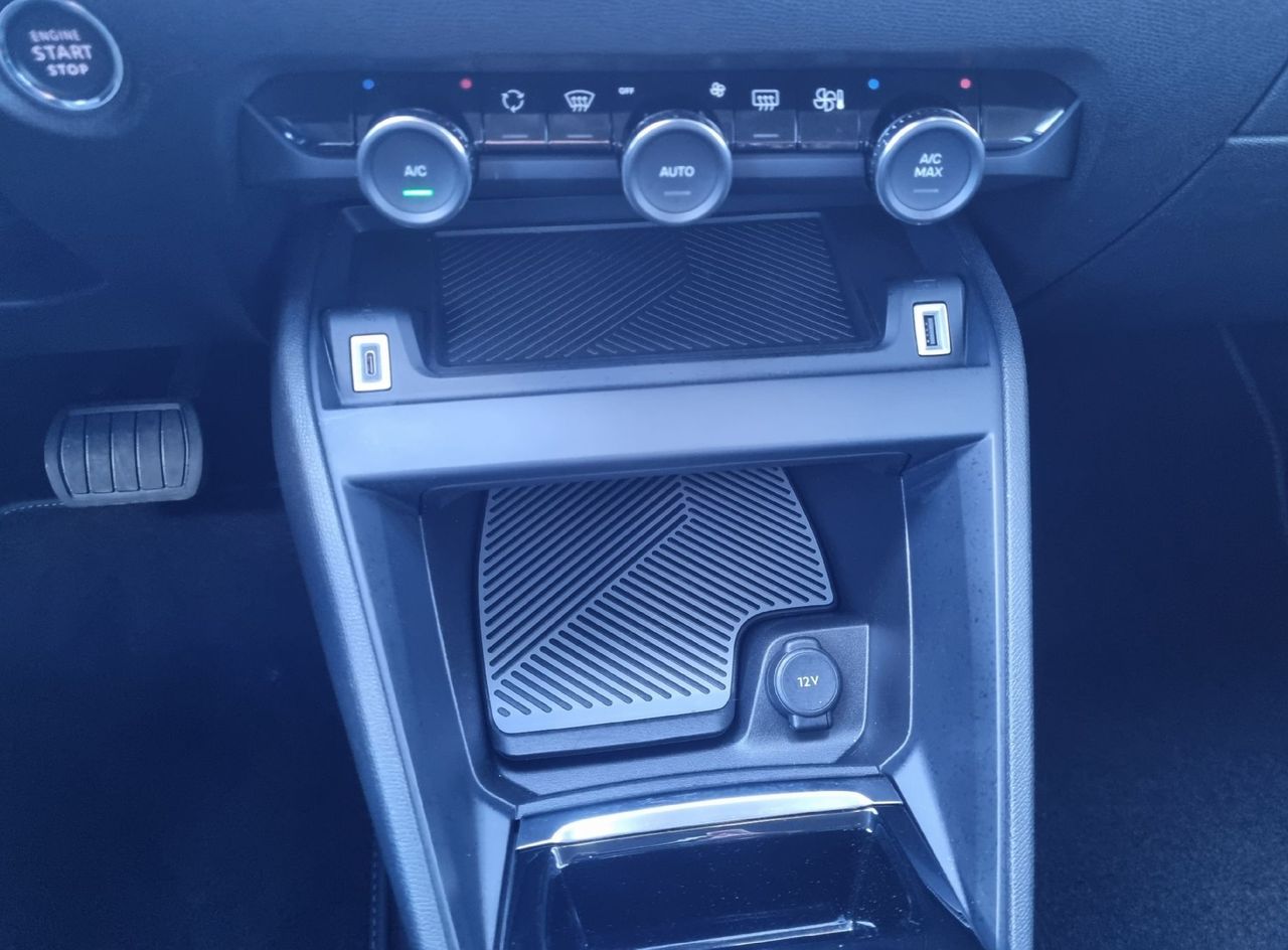 Zunanja slika - Citroën C4 X - PLUS 1.2 PURETECH - AVTOMATIK - POTRJENA SERVISNA - 16