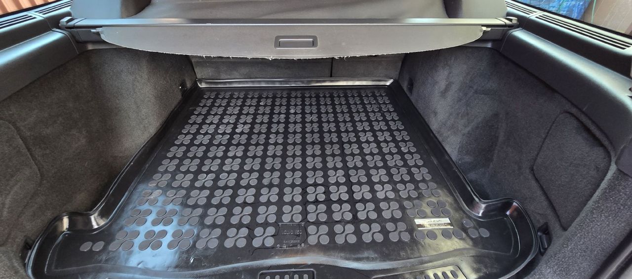 Zunanja slika - Volvo V50 - D3 Auto BUSINESS EDITION-ODLIČEN-5 VALJNI MOTOR - 14