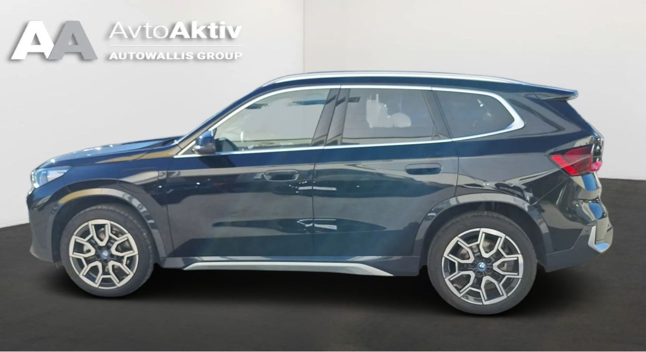 Zunanja slika - BMW X1 - serija :  xDrive25e X-LINE. SLO.LED - 2